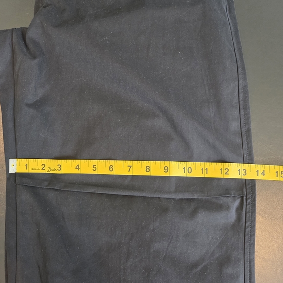 Forever 21 Black Jogger Pants Drawstring Cropped Medium New With Tags - Picture 13 of 15